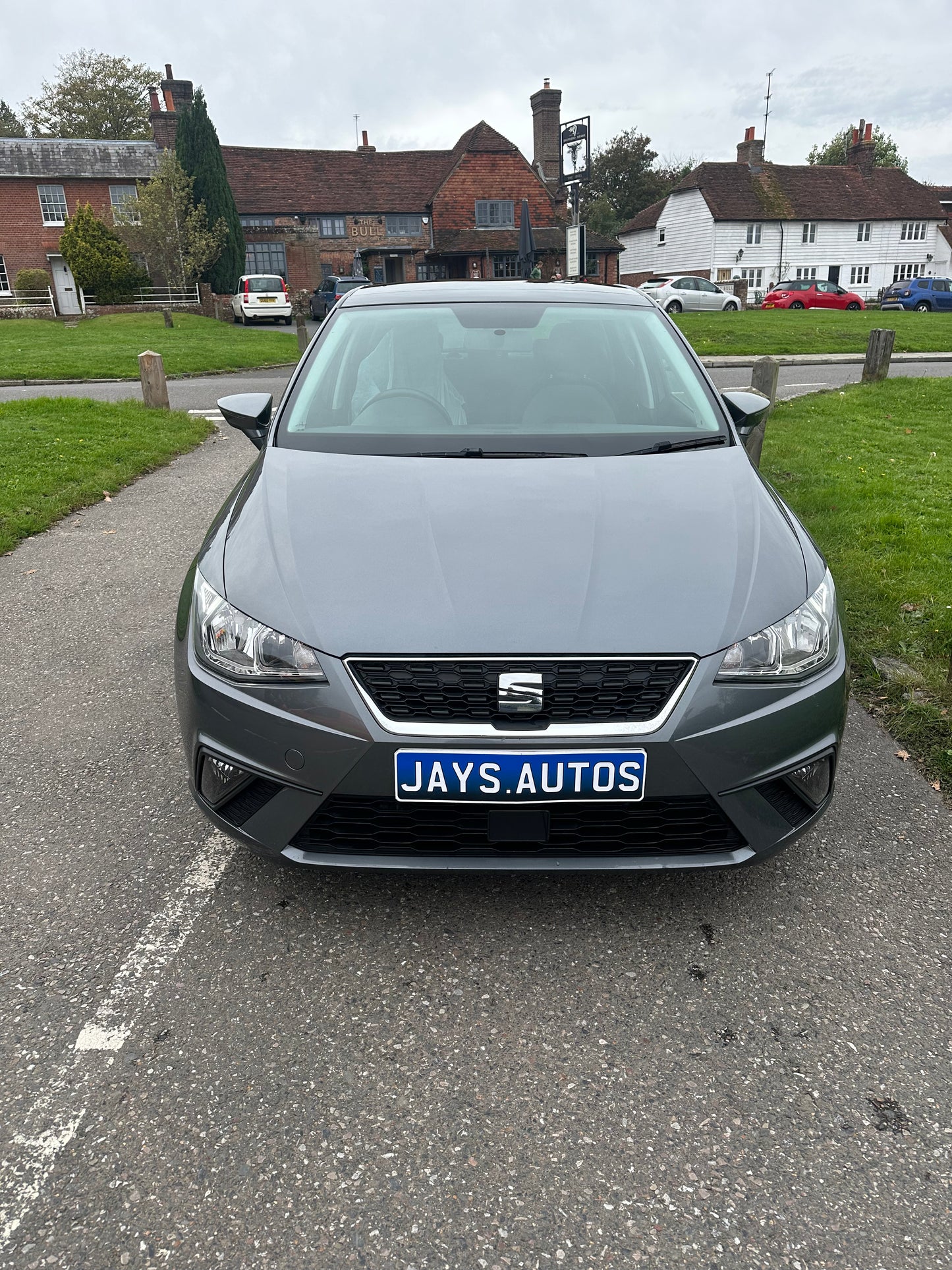 Seat Ibiza SE design