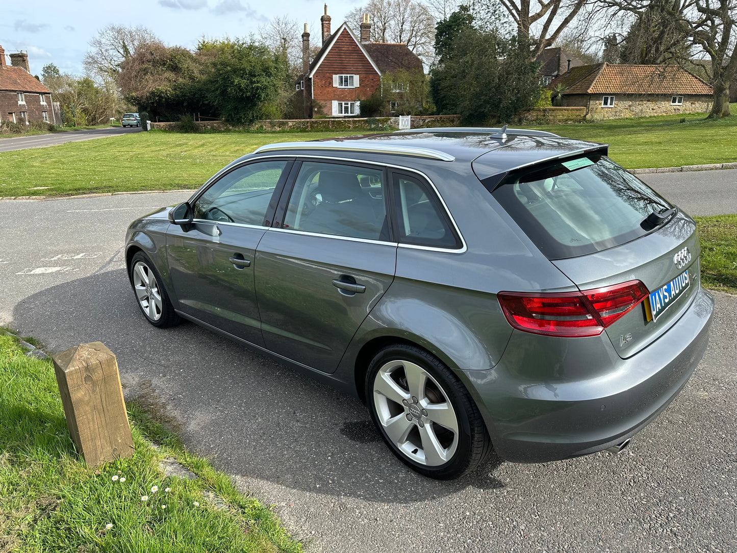 Audi A3 TDI SE £11,000