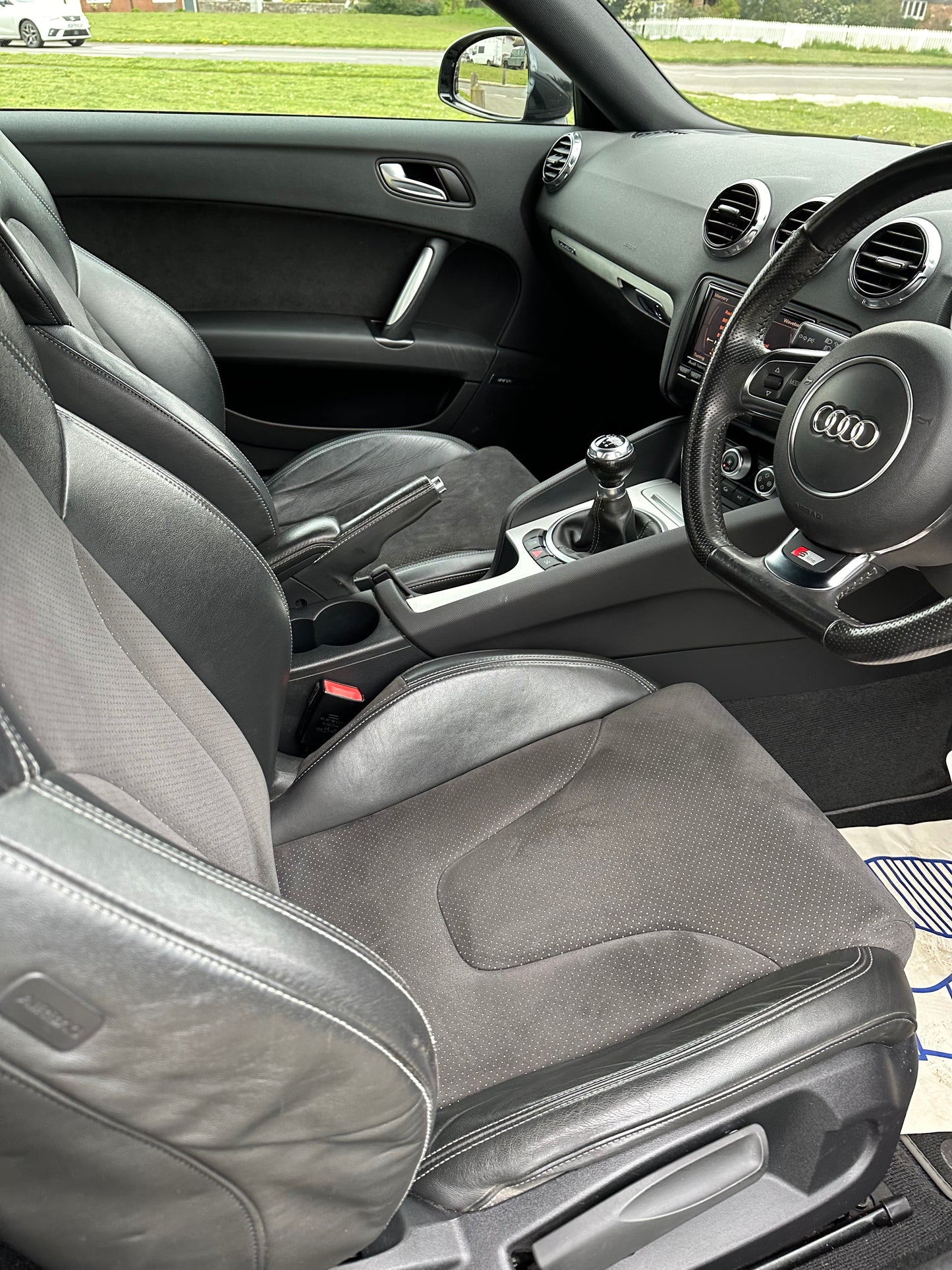 Audi TT TDI Quattro S line black edition
