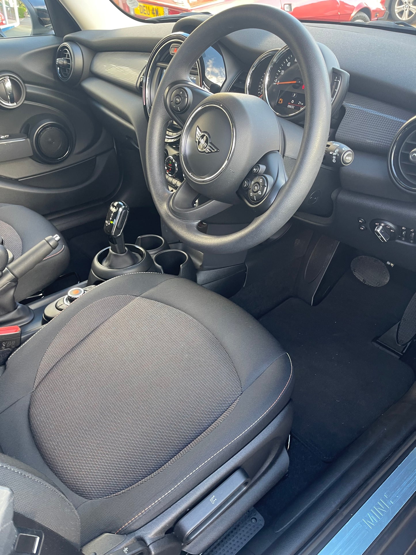 Mini Cooper classic 1.5cc 5Dr 2019