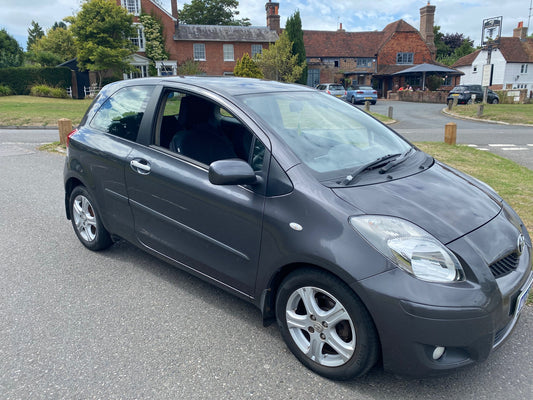 Toyota Yaris 1.3l 3Door 2010